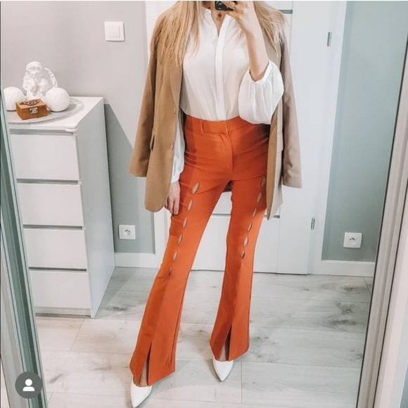 NWT Zara Blogger Favorite Orange Cut Out Flare Pants Size S - Picture 4 of 16